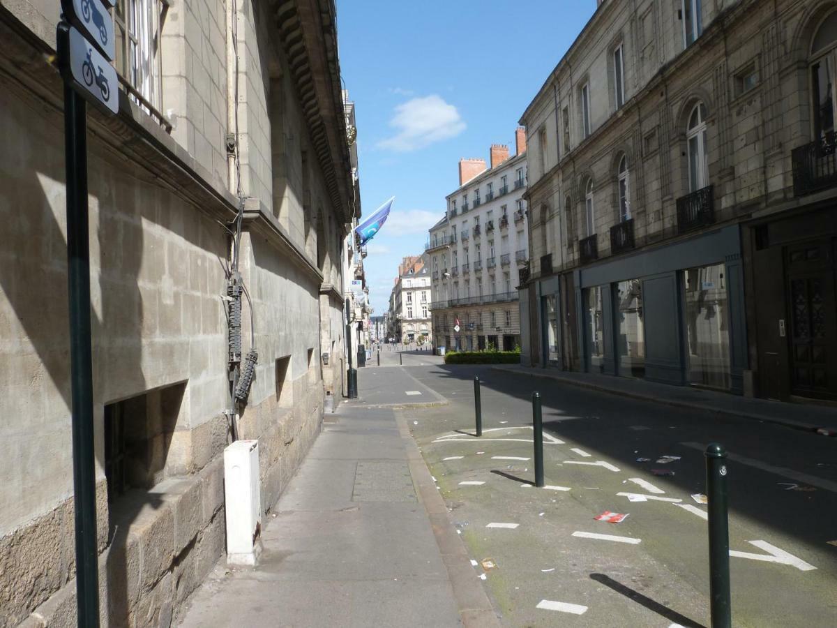 Chambre D'Hotes La Grotte De Voltaire Nantes Eksteriør bilde